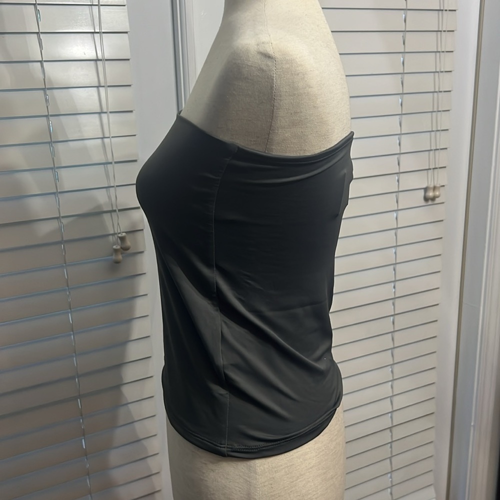 H&M Tube Top - Picture 2 of 8